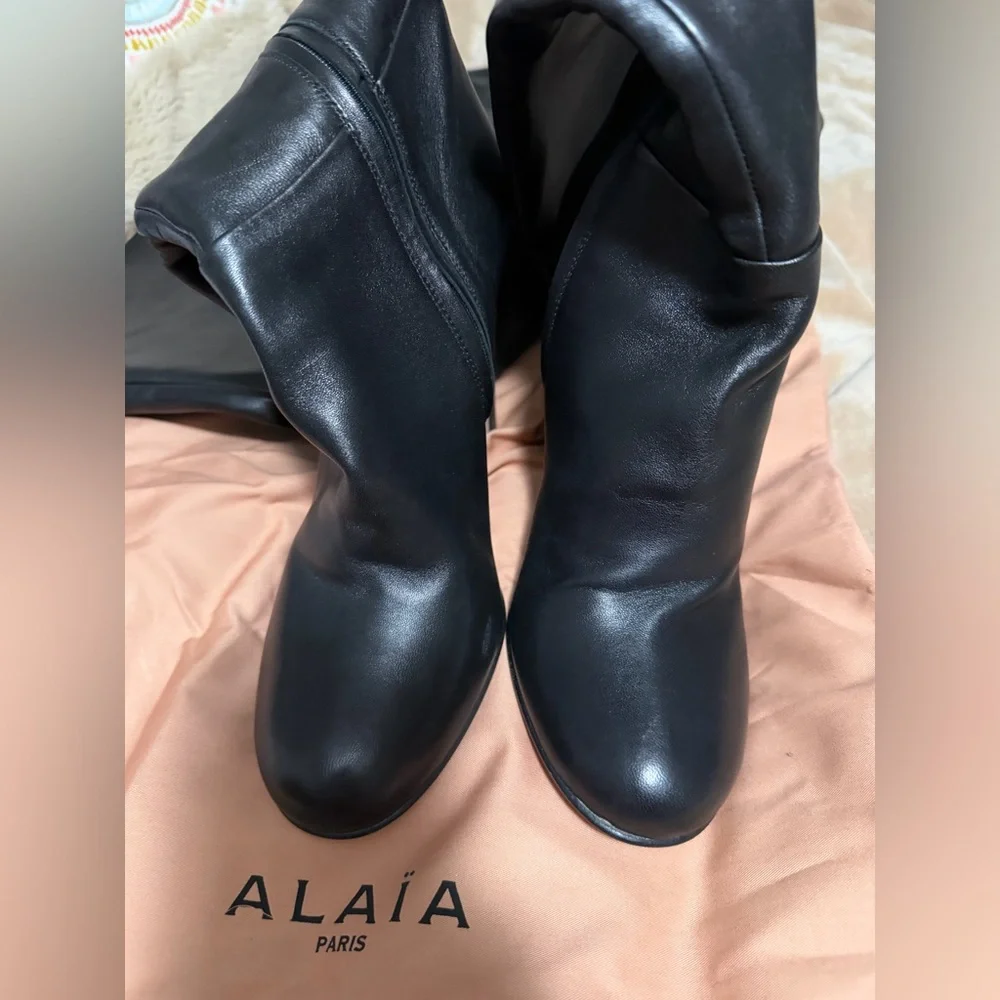 Prada Black Leather Over the Knee Boots 41/11M - Picture 3 of 3